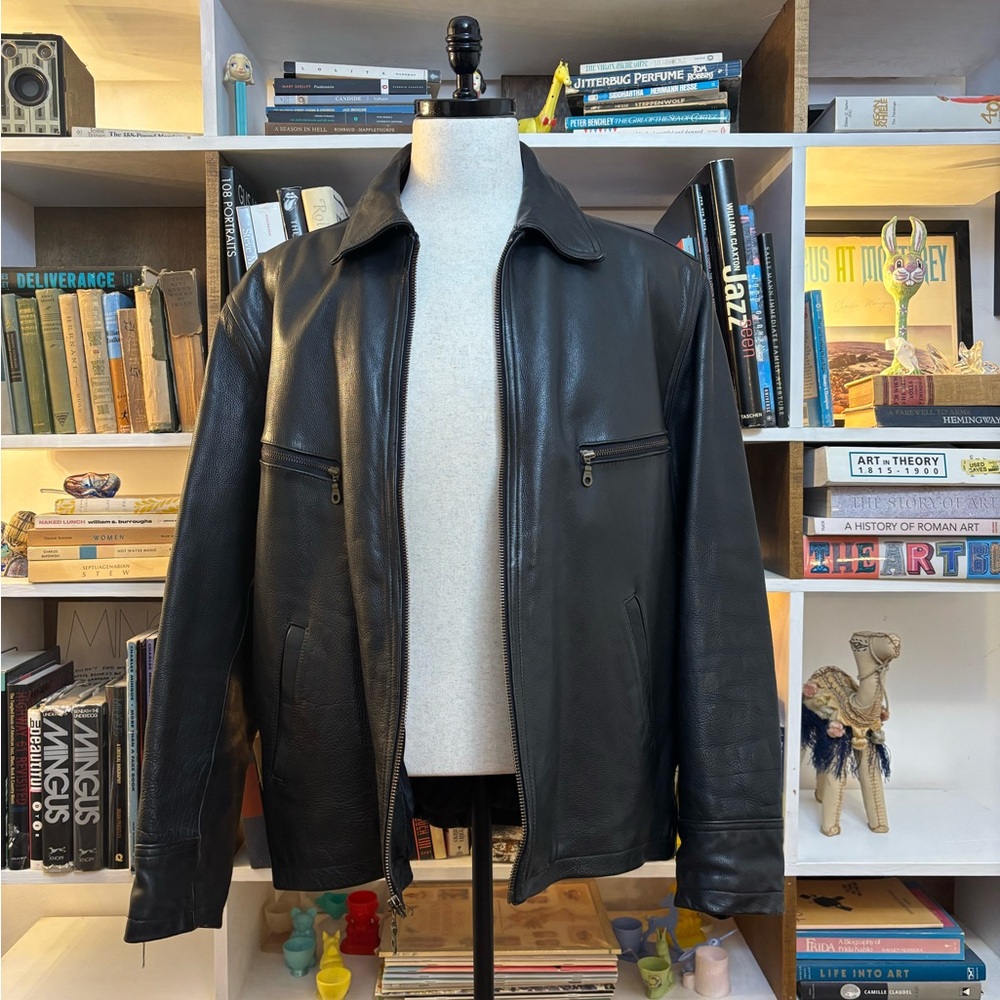 Men's Classic Black Leather Jacket